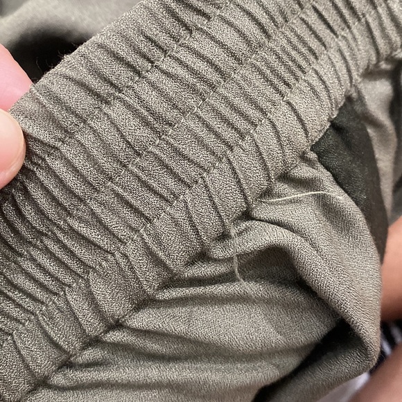 Joie green pants - Picture 10 of 10